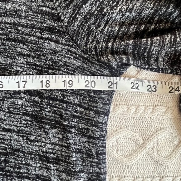 APT. 9 Black & Charcoal Long Sleeve Tee Wom size Large - Picture 3 of 10